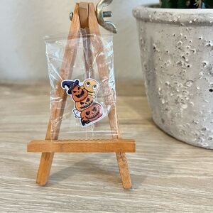 Amazon Employee Halloween 2025 Pumpkin Ghost Enamel Pin Sealed LE